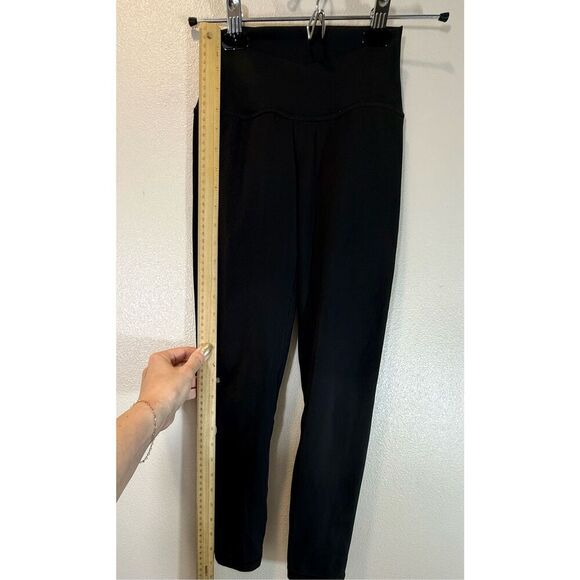 NWOT P’tula Black Seamless Flexible Leggings Women's XS - Picture 5 of 10